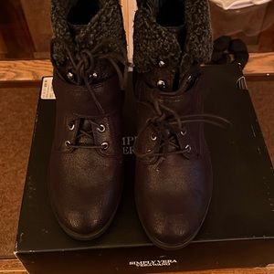 Vera wang booties, suede, size 8.5 black, never worn.